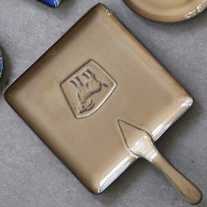 테이블코드까사무띠 이태리 쎄나 컬렉션 - 사각 후라이팬모양 접시 36cm 브라운자체브랜드
